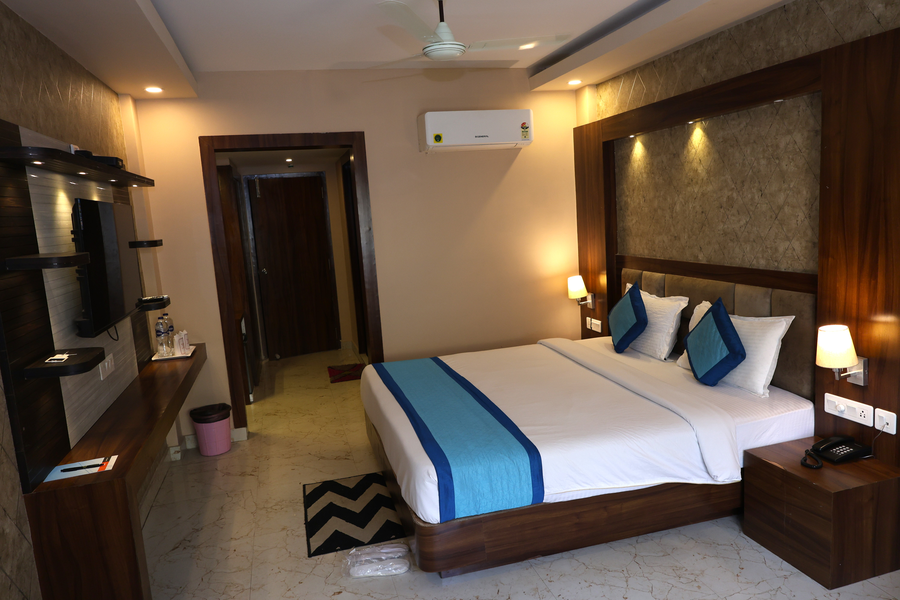 hotel ambika palace puri