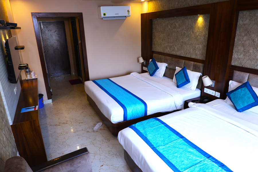 hotel ambika palace puri
