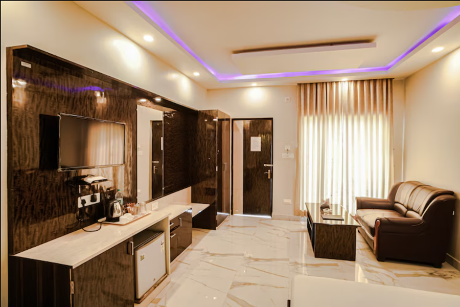 jas luxury resort