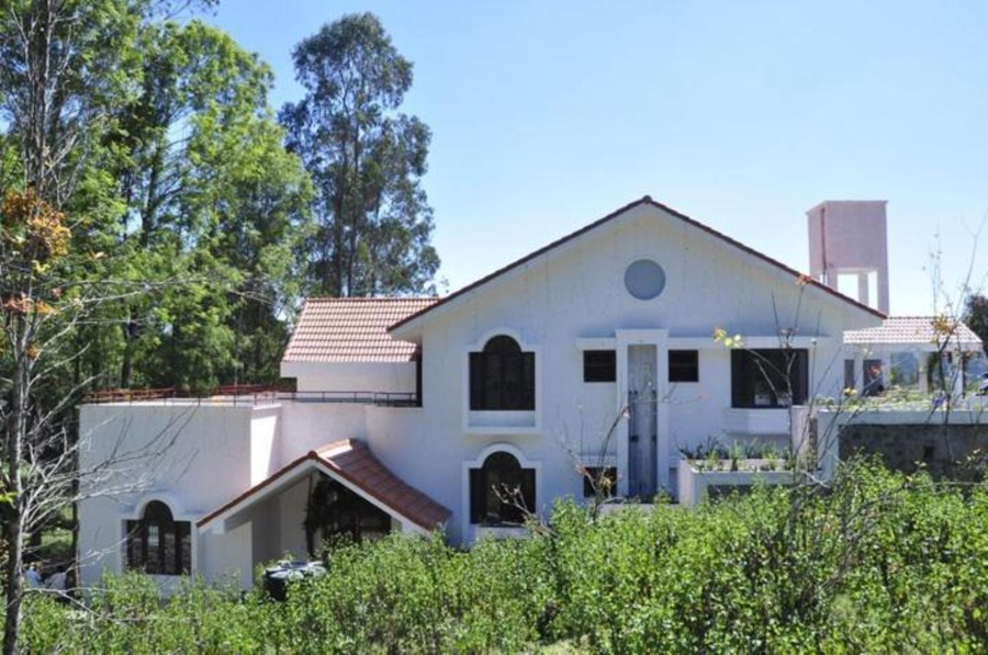 Sunrise On Hills,Near  Kodaikanal  Lake,3 star