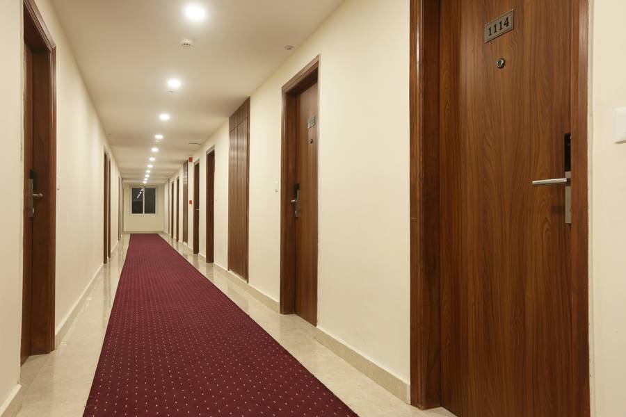 Hotel Luxe Opera Nh8,Mahipalpur,4 star