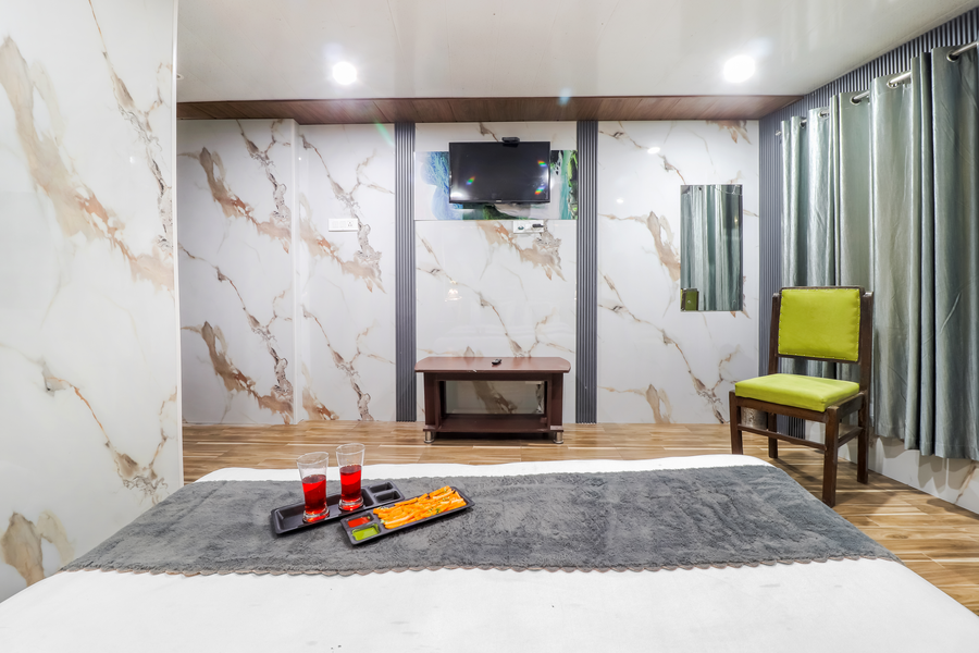 hotel the amar grand