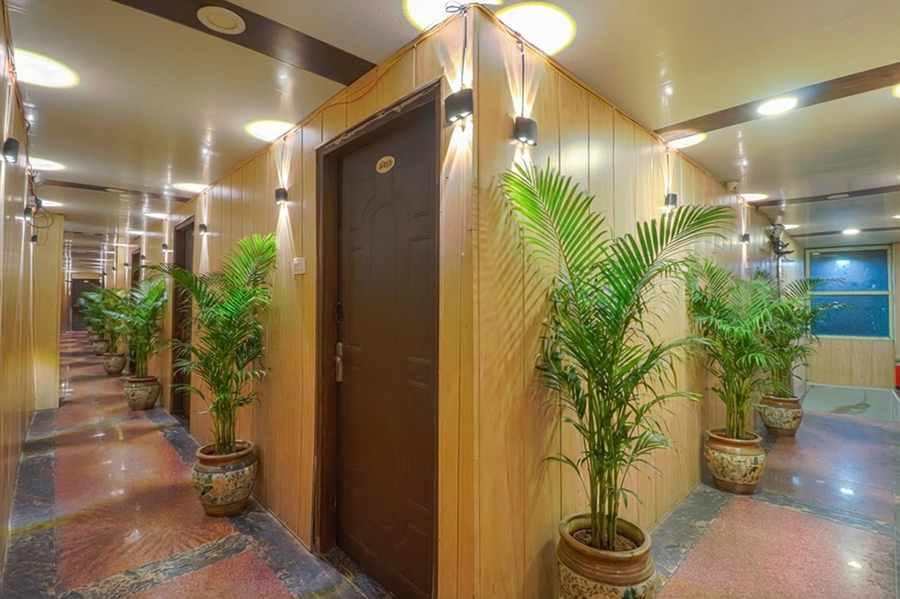 hotel the amar grand