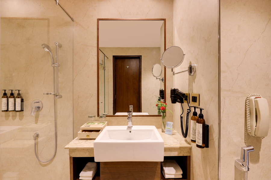 saura hotel agra a club mahindra associate