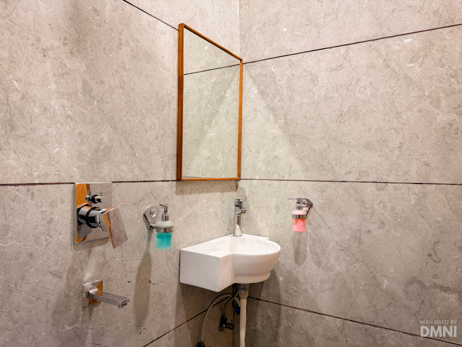 hotel shri radha orchid