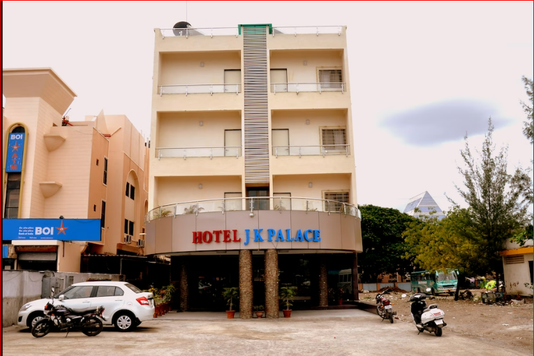 hotel j k palace