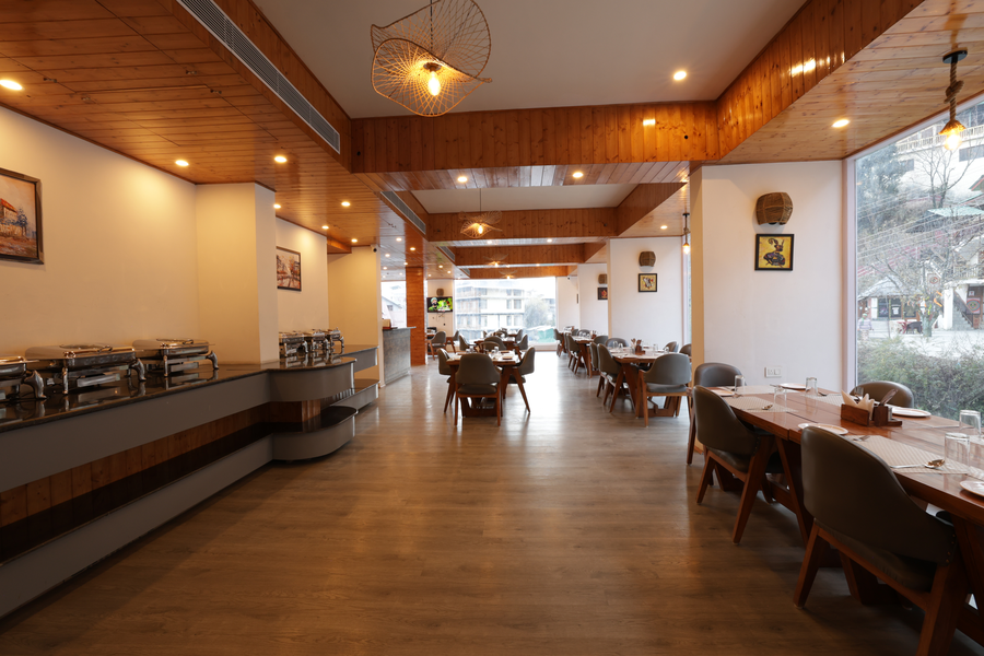 Hyacinth Hotel,Near Hadimba Temple,3 star