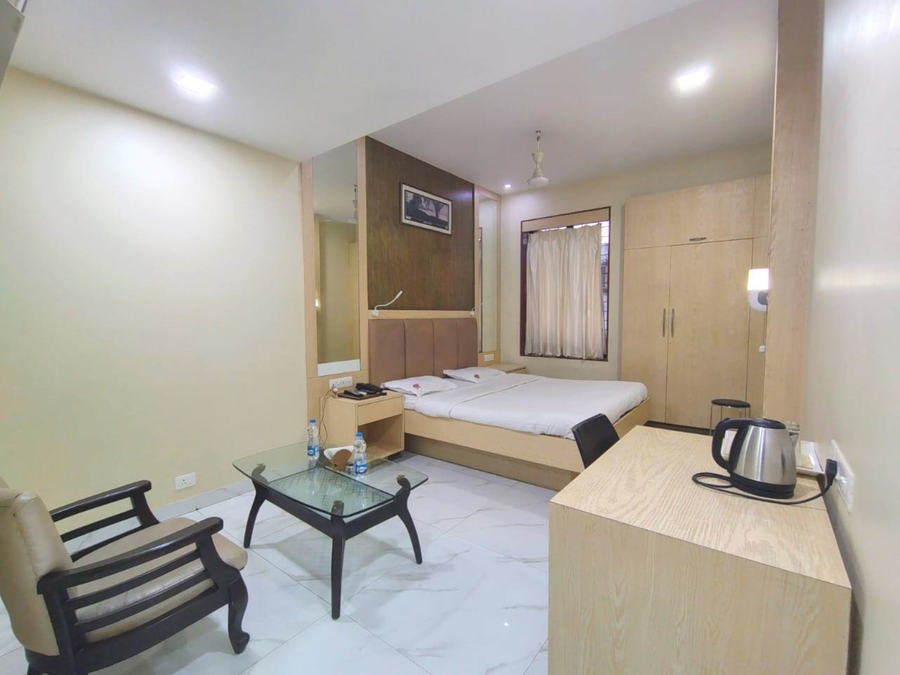 vits select grand inn ratnagiri