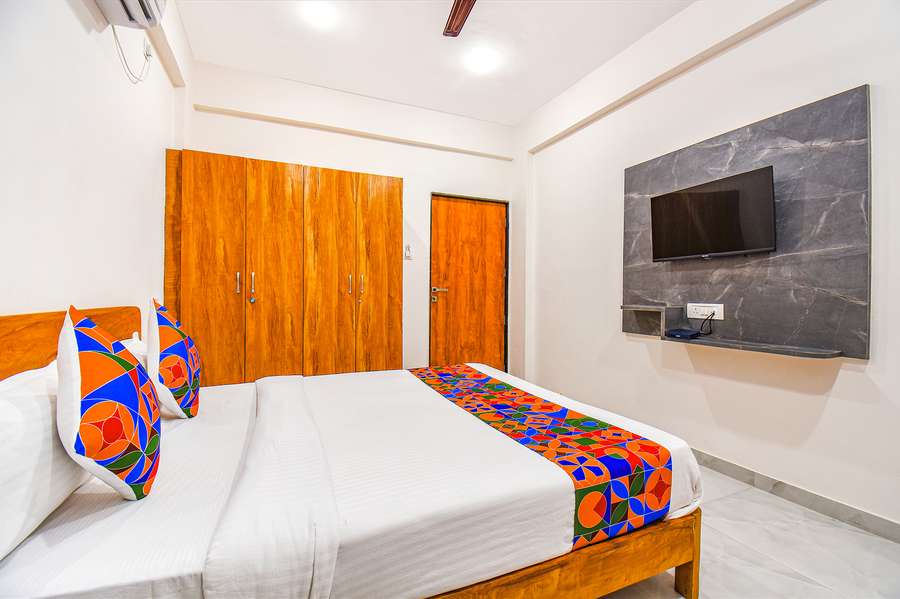 fabhotel prime esta inn