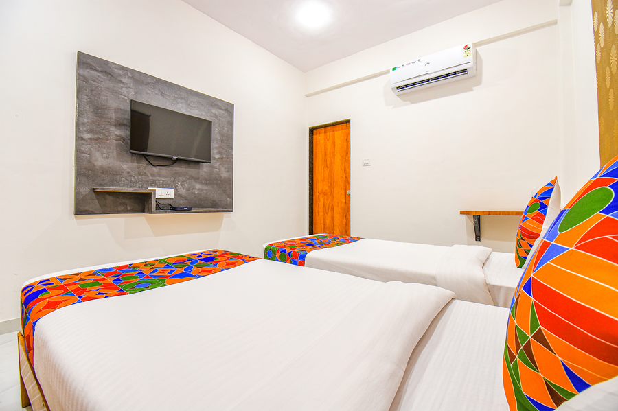 fabhotel prime esta inn