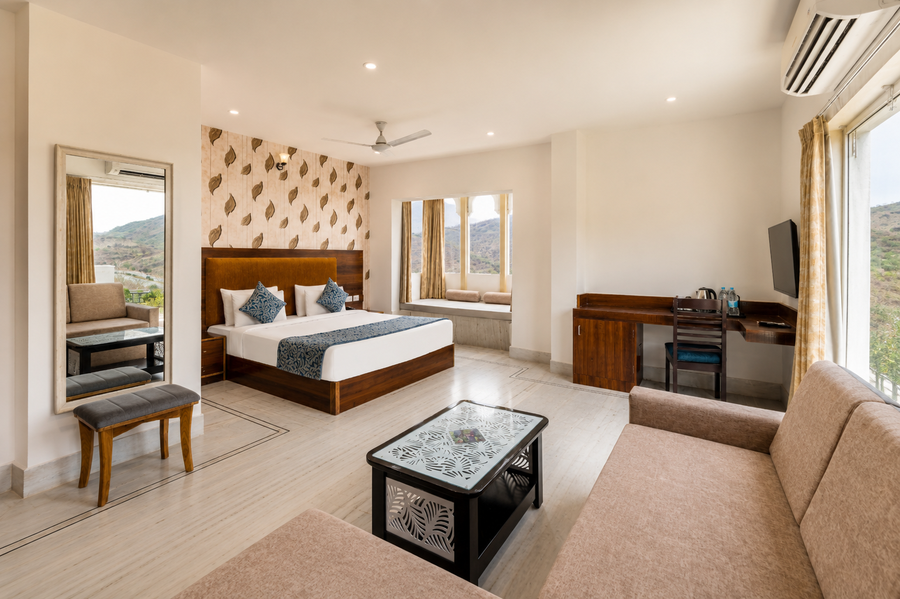 mewar palace luxury resort and private pool villas udaipur