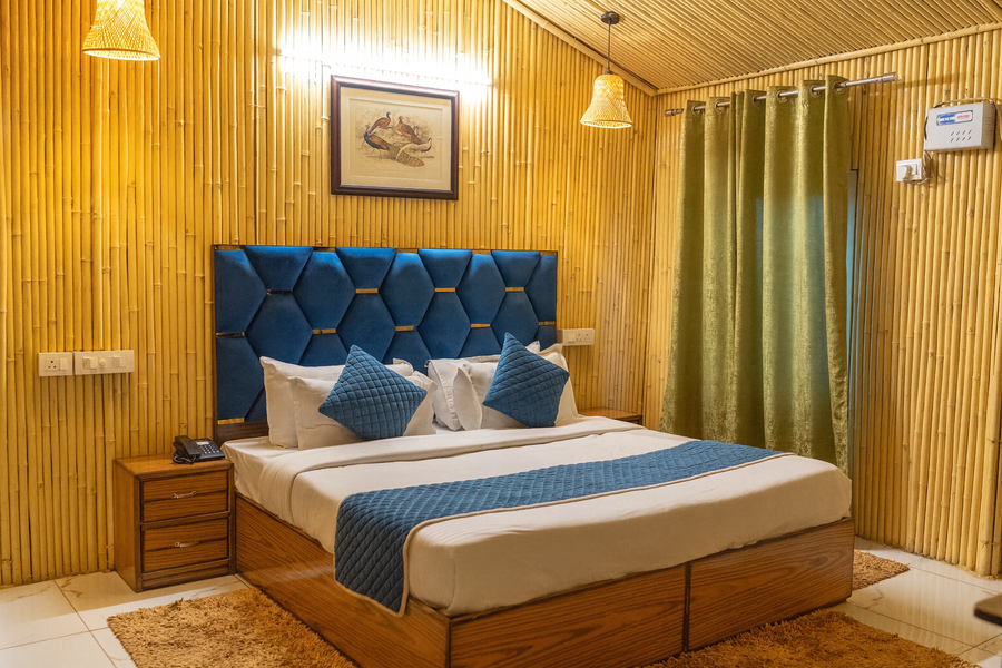 shivjot farms and resort