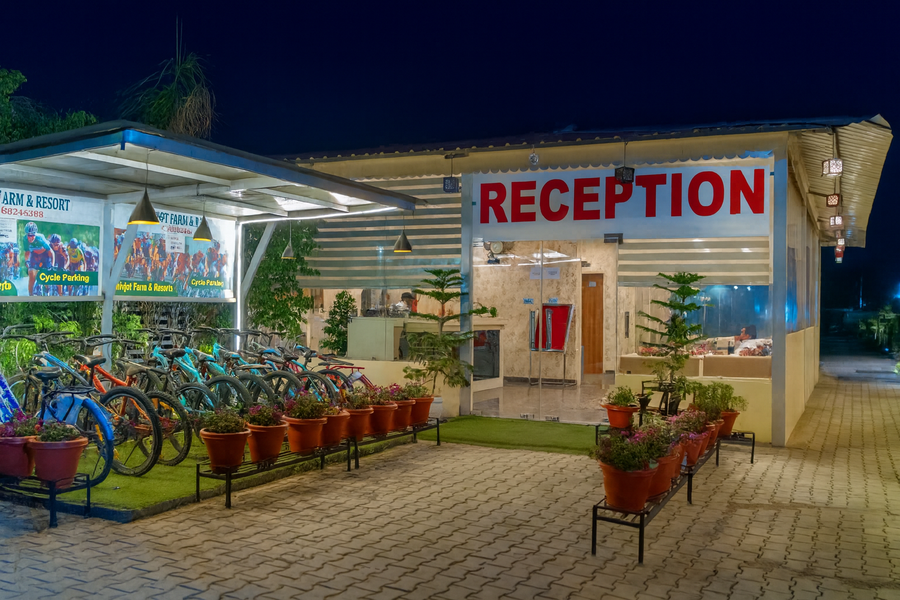 shivjot farms and resort