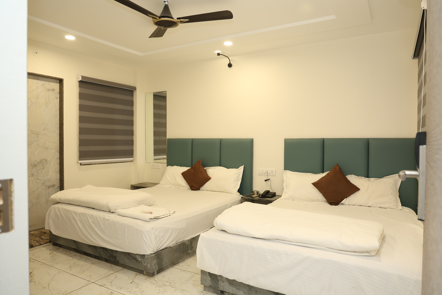 hotel magnet by wishotel