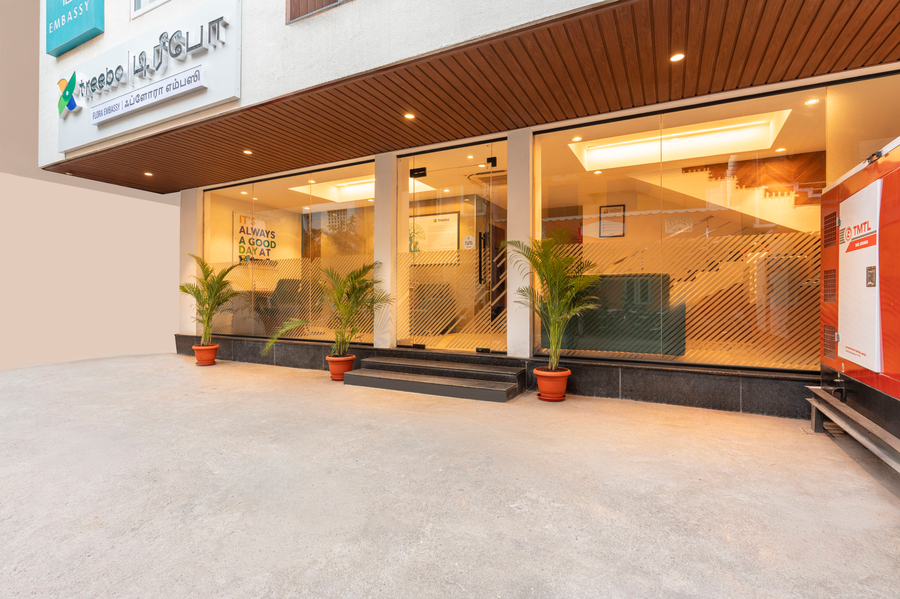 treebo flora embassy