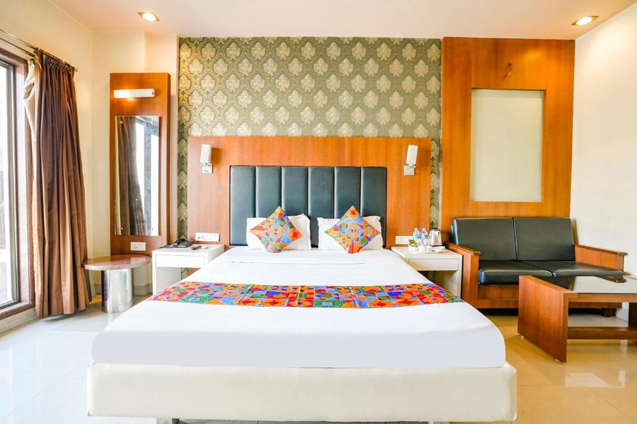 fabhotel devanshi inn