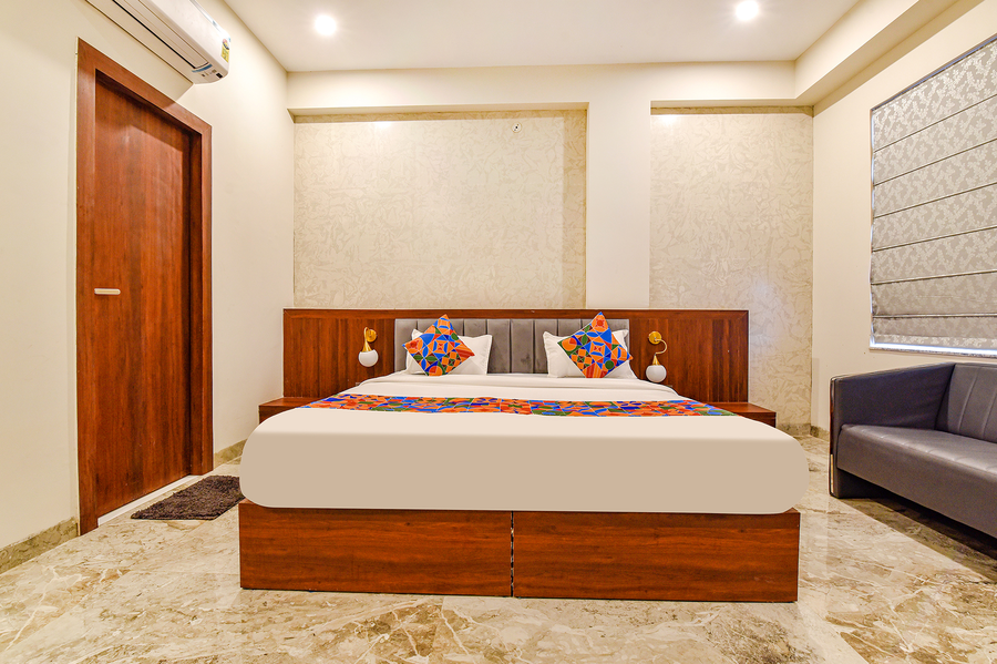 fabhotel pravaasam residency