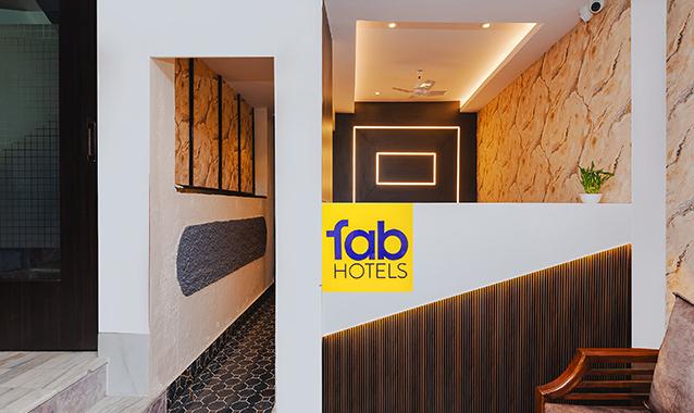 Fabhotel Airport Palace,Santacruz,3 star