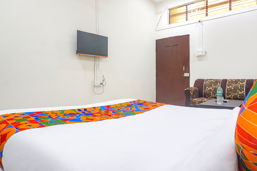 fabhotel om sai