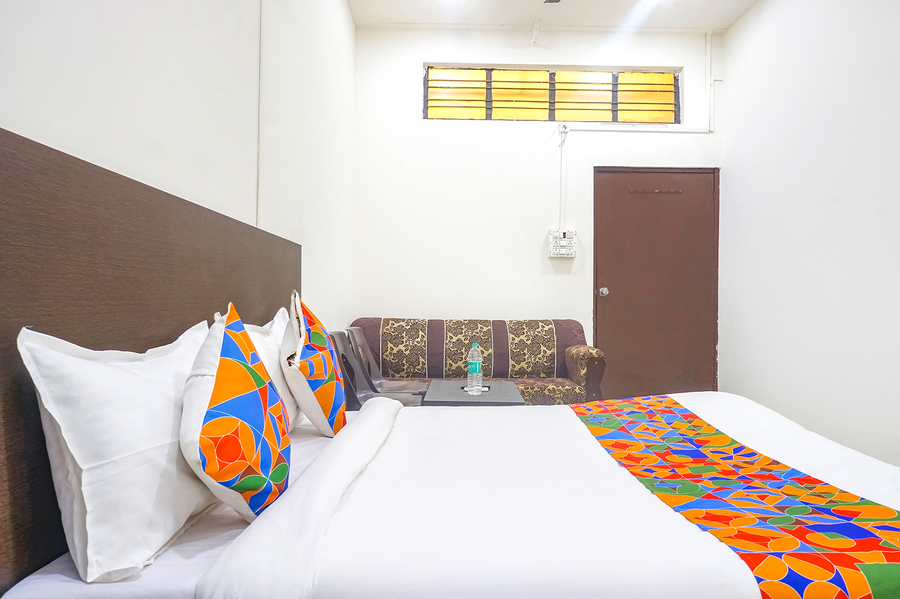 fabhotel om sai
