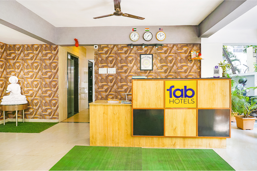 fabhotel saffron inn i