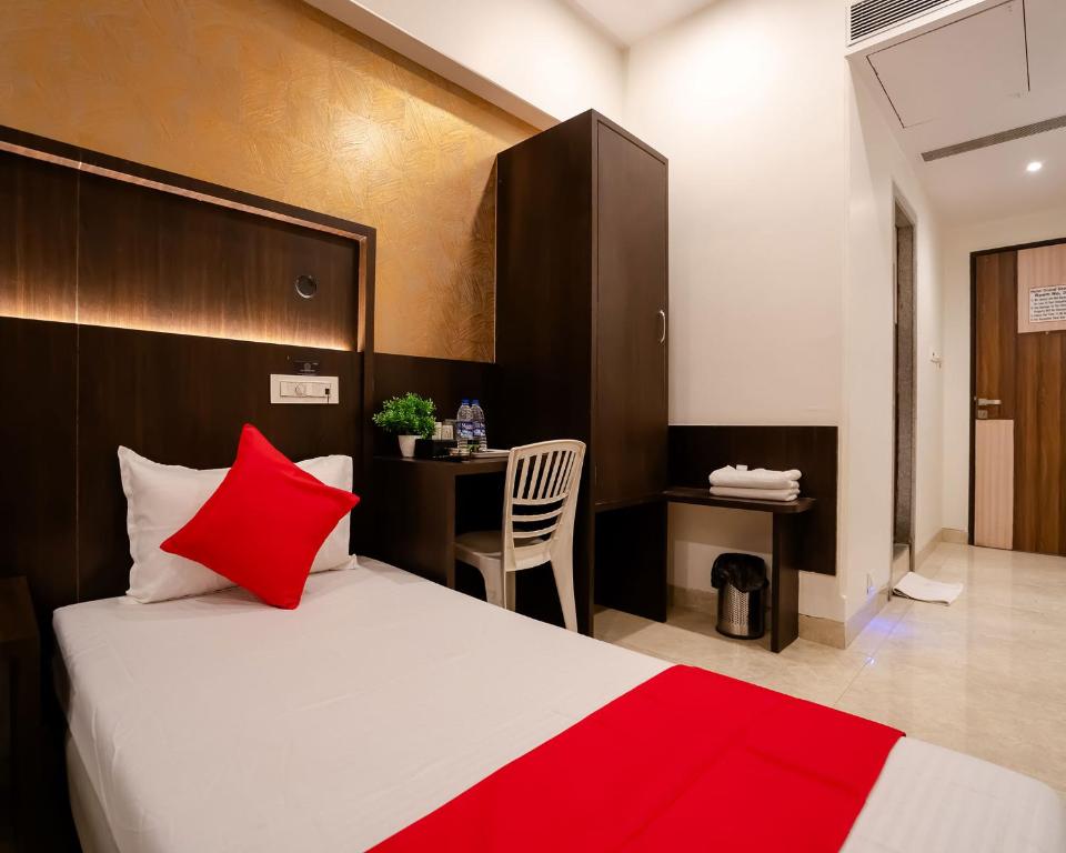 hotel grand seasons