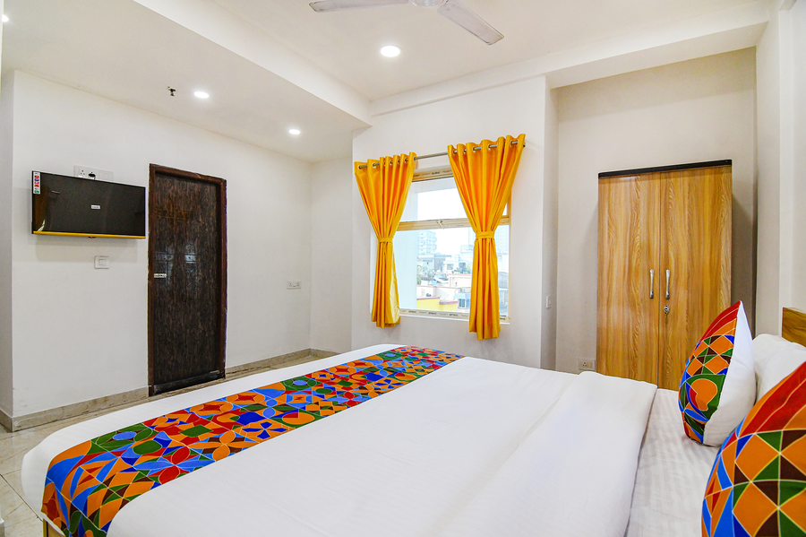 Fabhotel Grand Hazra Inn,Ballygunge,3 star
