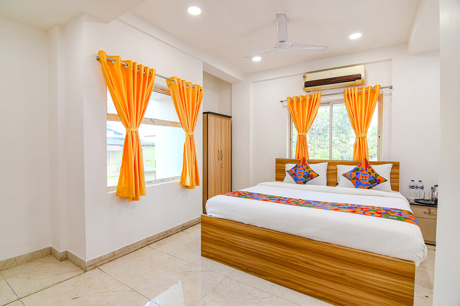Fabhotel Grand Hazra Inn,Ballygunge,3 star