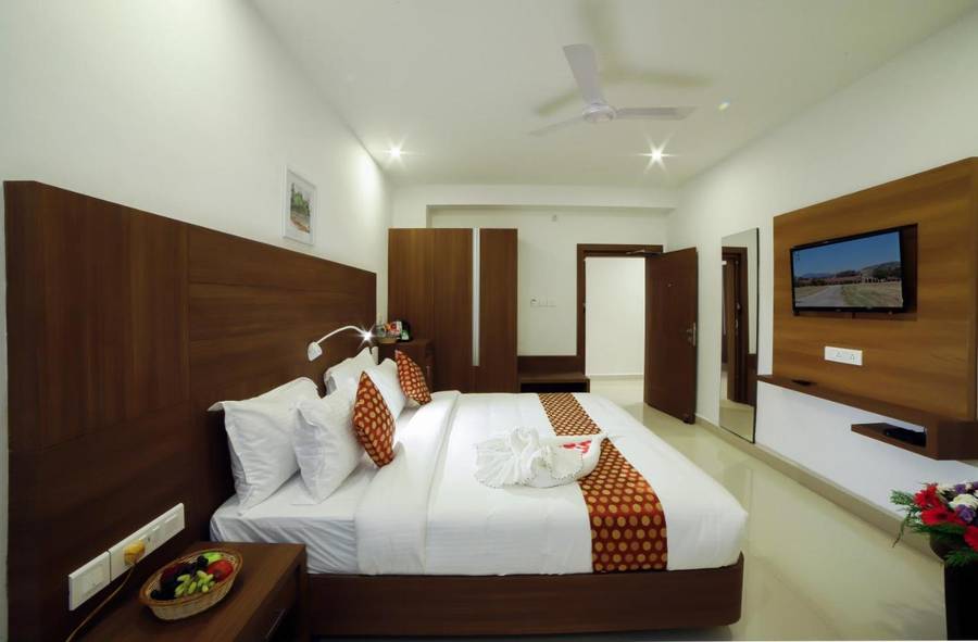 Veetee Mid Town, Adimali, Munnar Road, Kerala,Adimali,4 star