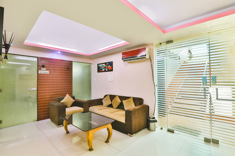 fabhotel royal ville