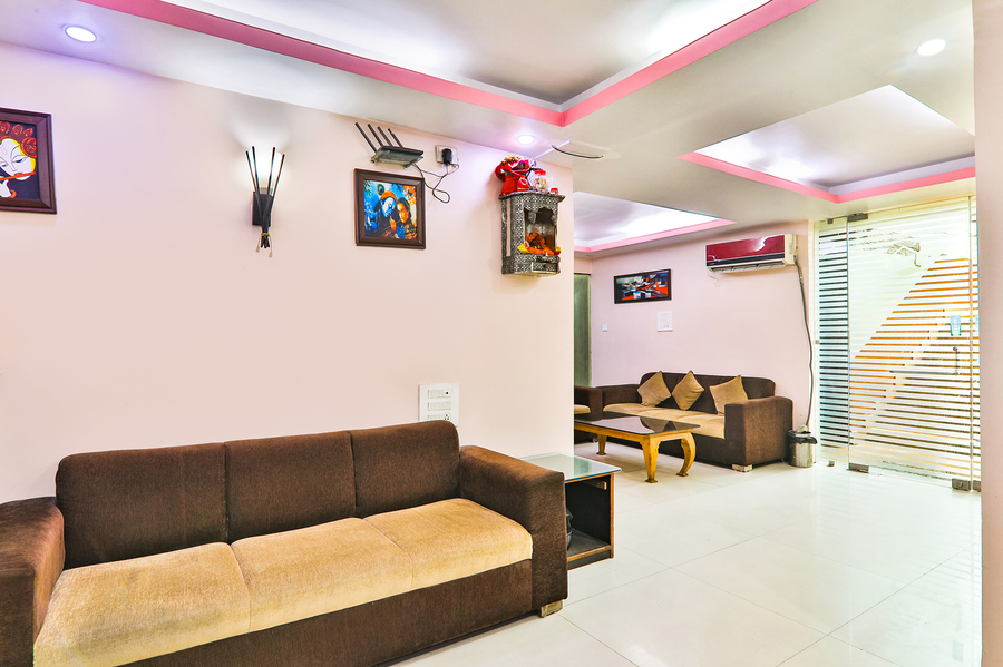 fabhotel royal ville