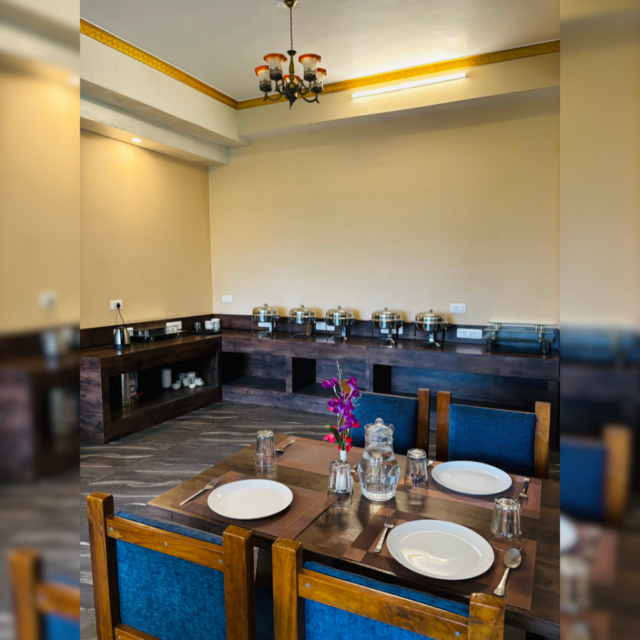 kunden fortune resort gangtok near mg marg