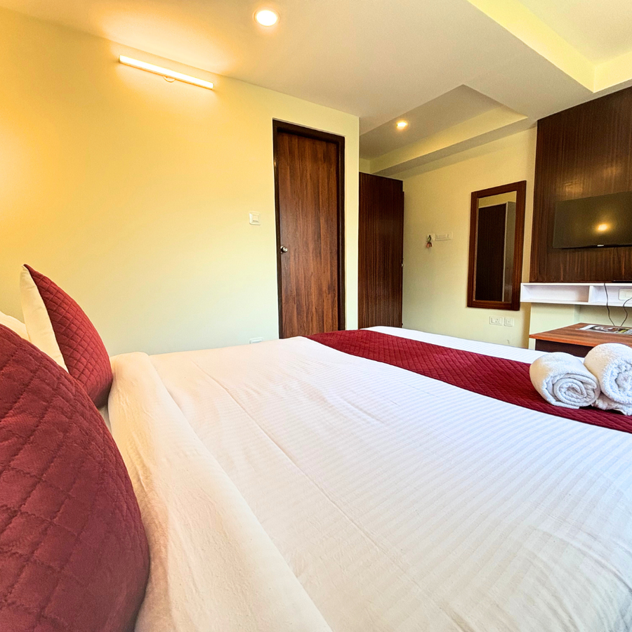 kunden fortune resort gangtok near mg marg