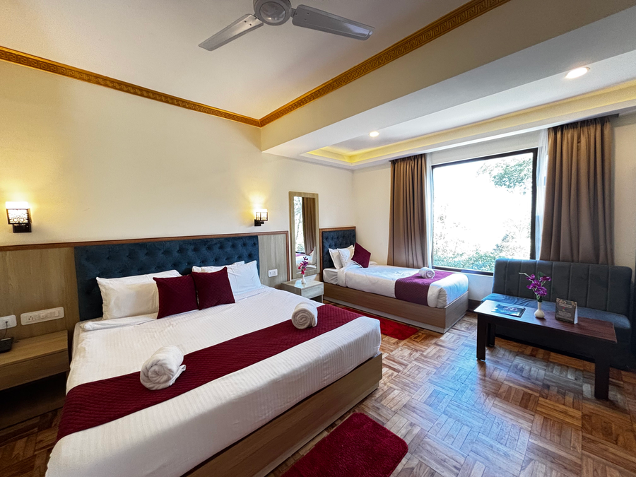 kunden fortune resort gangtok near mg marg