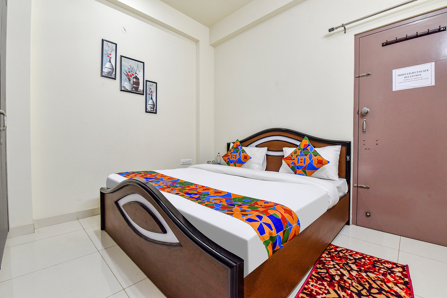 fabhotel moon light palace