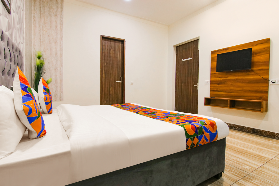 fabhotel sky lark farm