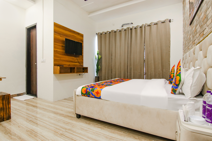 fabhotel sky lark farm