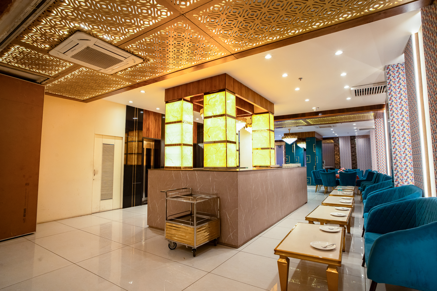 Acr Luxury Hotel,Sector 117,3 star