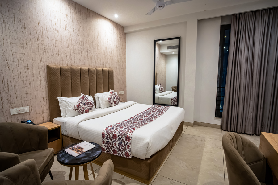acr luxury hotel