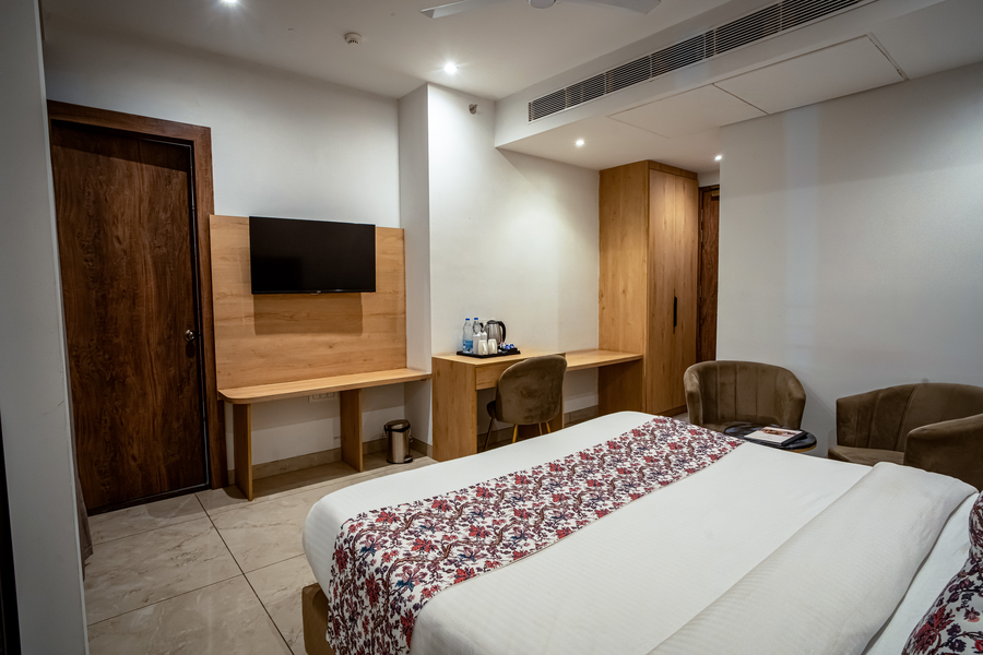 acr luxury hotel