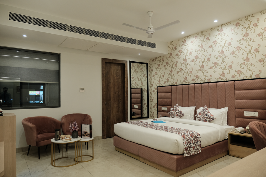 acr luxury hotel