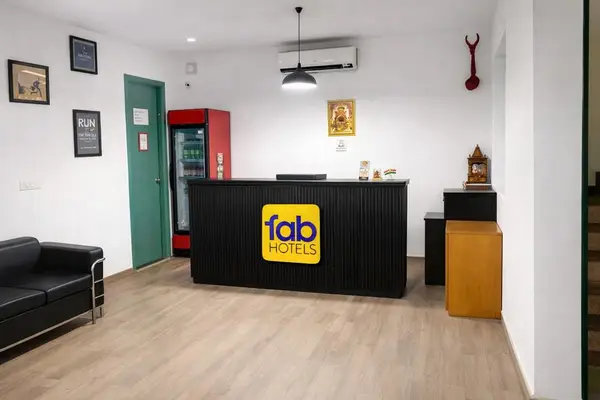 fabhotel the runner