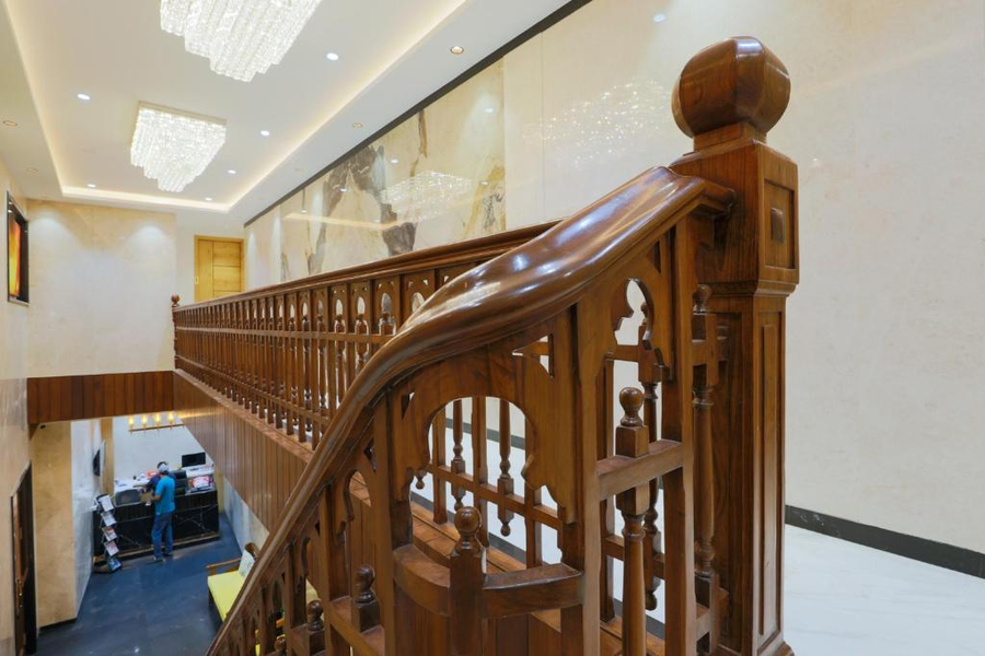 the cattleya hotel near marol andheri east