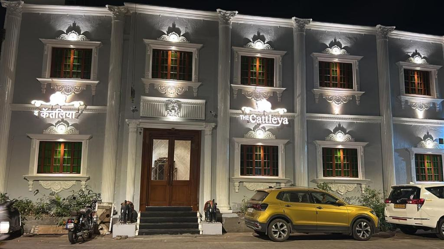 the cattleya hotel near marol andheri east