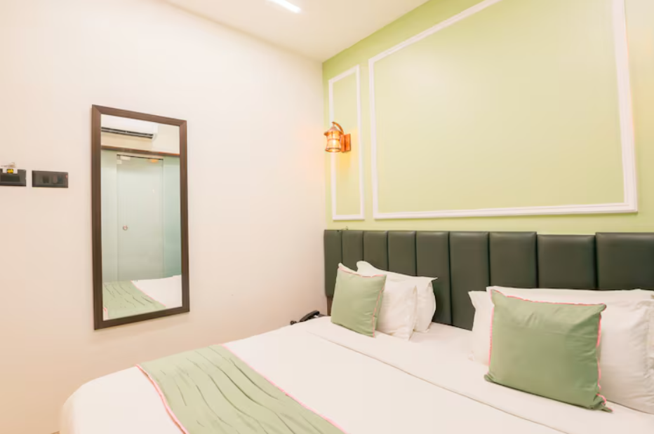 the cattleya hotel near marol andheri east