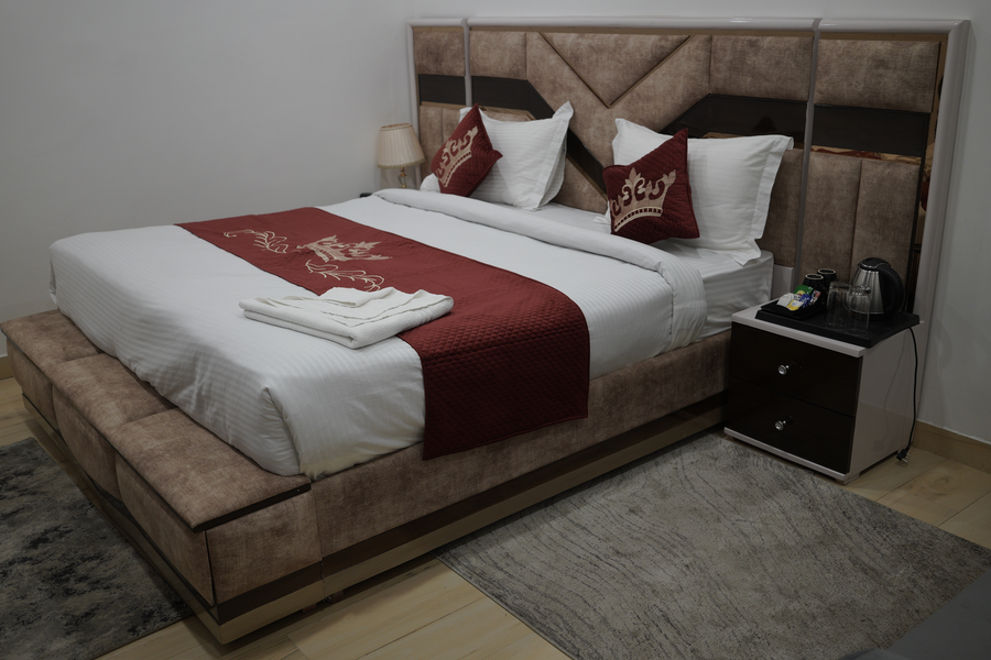 raj vilas hotel and resort