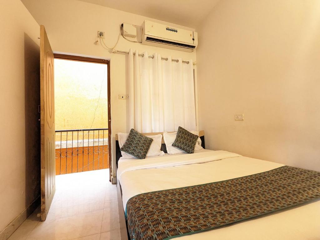 hotel bellas residency