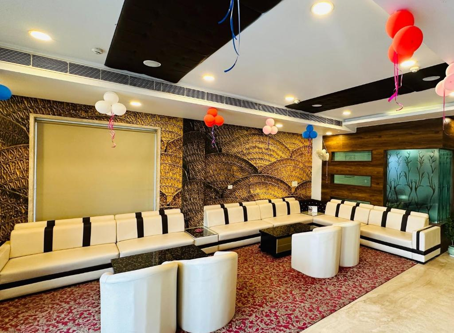 hotel sanskar palace