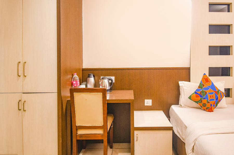 fabhotel emerald