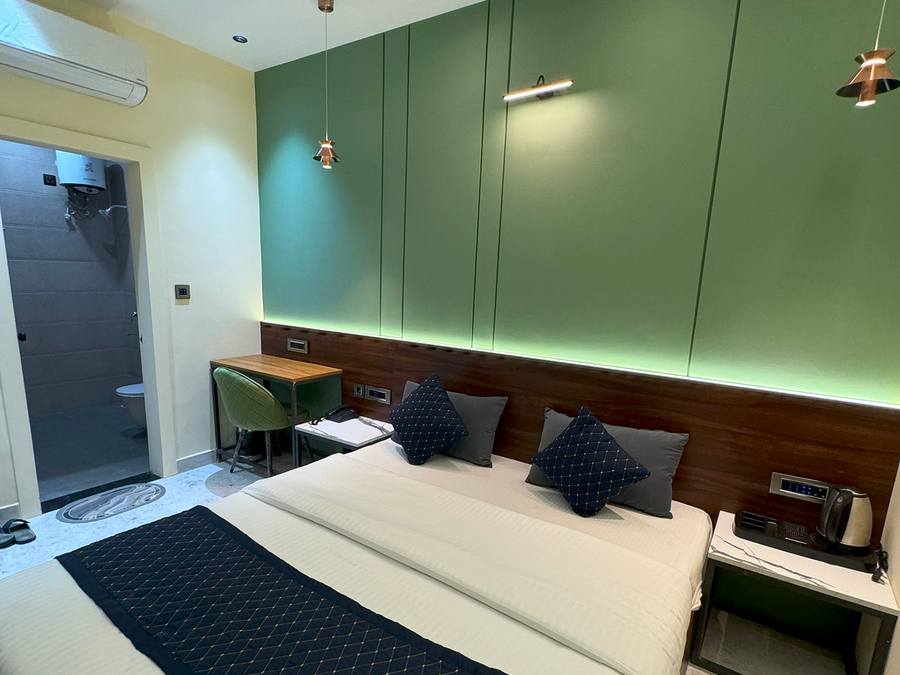 hotel ambassador